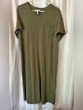 Jessica Simpson Olive Green Short Sleeve Dress